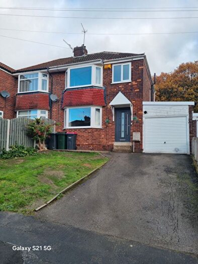 3 Bedroom Semi Detached House To Rent In Hungerhill Road, Rotherham, S61