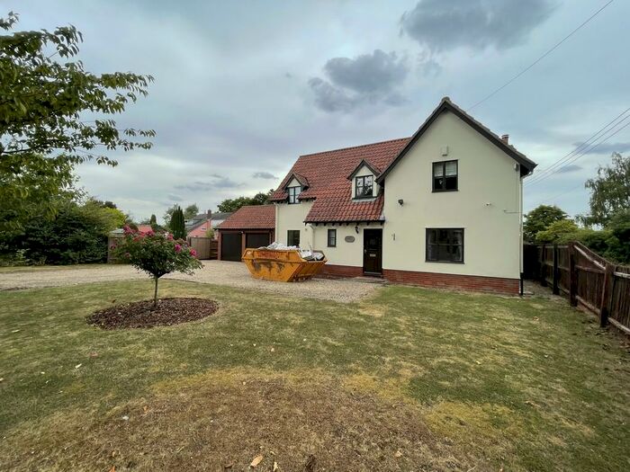 4 Bedroom Detached House To Rent In Stanstead, Sudbury, Suffolk, CO10