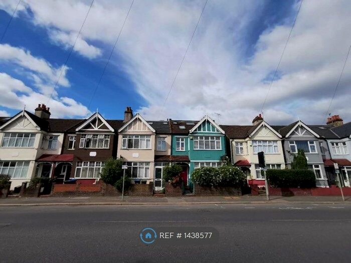 4 Bedroom Terraced House To Rent In Durnsford Road, London, SW19