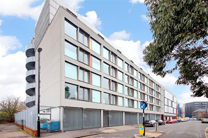 1 Bedroom Flat To Rent In Astra House, - Arklow Road, London, SE14