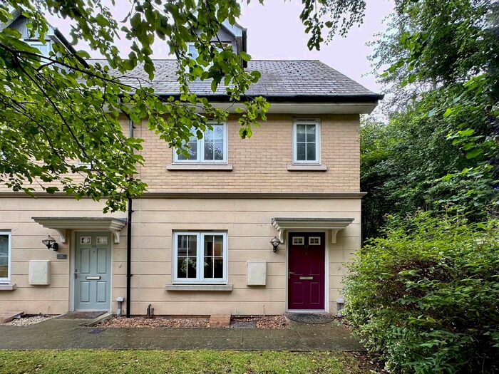 3 Bedroom Property To Rent In De Paul Way, Brentwood, CM14