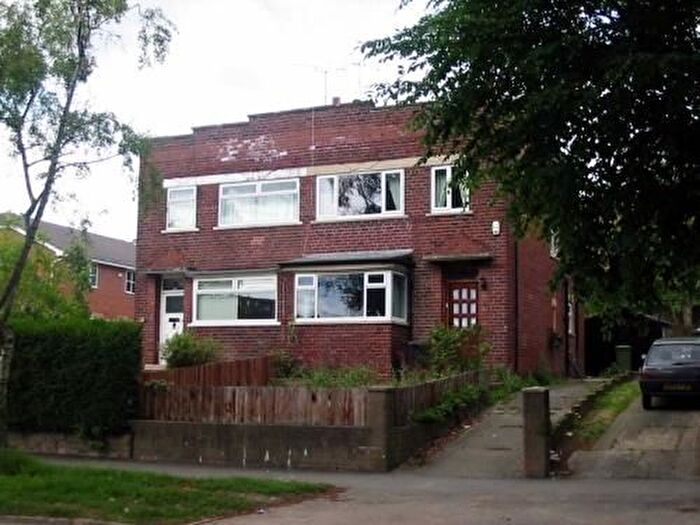 3 Bedroom Semi Detached House To Rent In Stainbeck Road, Meanwood, Leeds, LS7