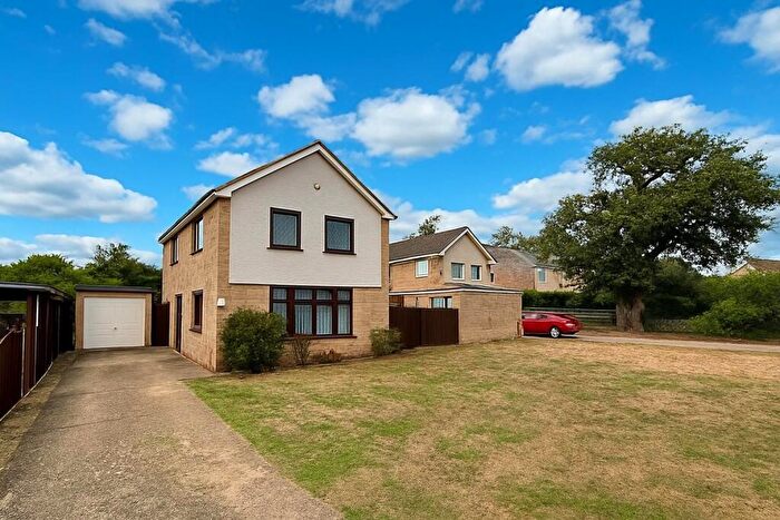 3 Bedroom Detached House For Sale In Parkside, Beck Row, Bury St. Edmunds, IP28