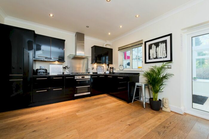 4 Bedroom End Of Terrace House To Rent In Frenchay Road, Oxford OX2