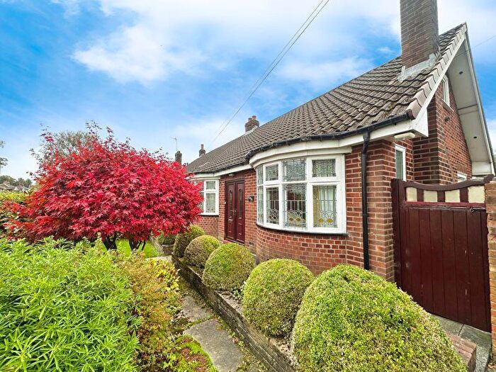 3 Bedroom Semi-Detached Bungalow For Sale In Radcliffe Road, Bury, BL9