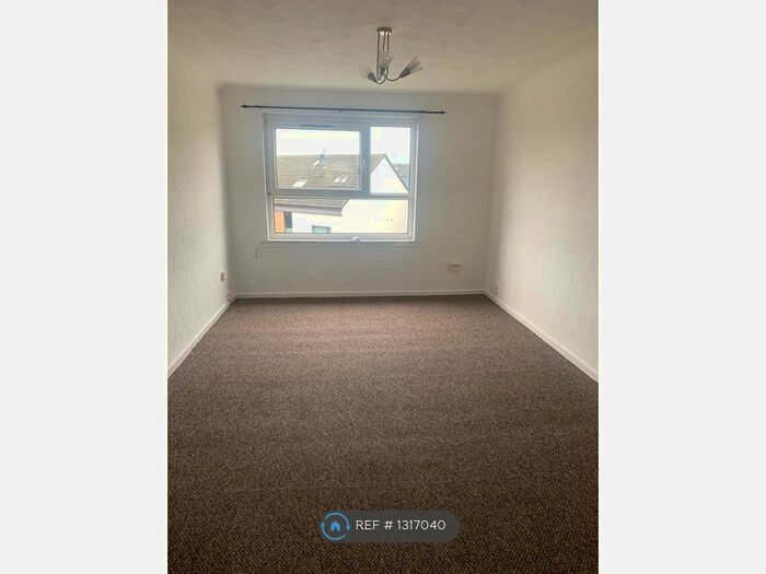2 Bedroom Flat To Rent In Ann Street, Hamilton ML3
