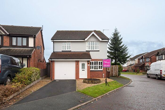 4 Bedroom Detached House For Sale In Vicarage Gardens, Burscough, L40