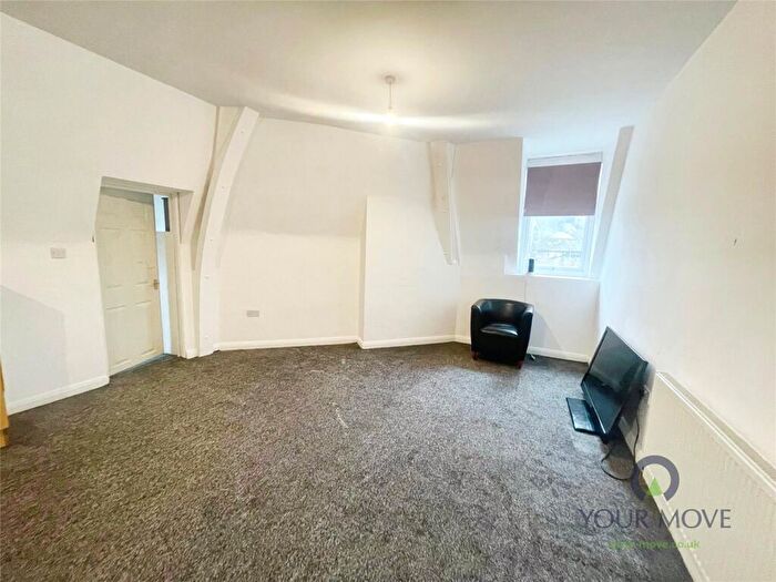 1 Bedroom Flat To Rent In Croft Street, Darwen, Lancashire, BB3