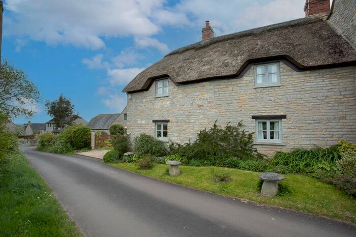 3 Bedroom Property For Sale In Kingsdon, Somerton, TA11