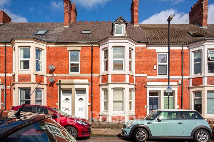 2 Bedroom Flat To Rent In Forsyth Road, West Jesmond, Newcastle Upon Tyne, NE2