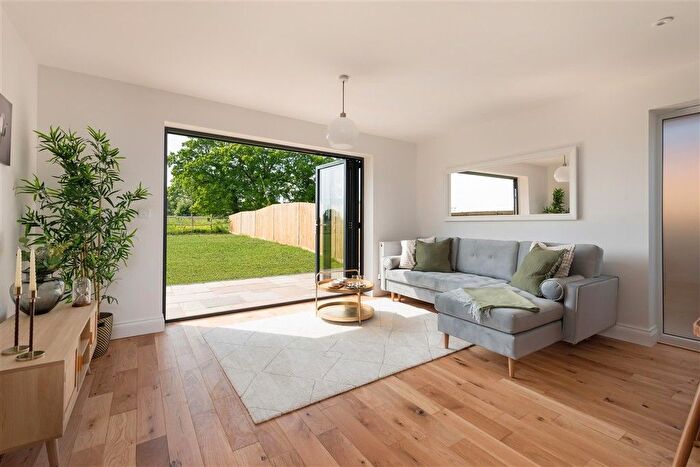 3 Bedroom Detached Bungalow For Sale In Stile Bridge Lane, Linton, Maidstone, Kent, ME17