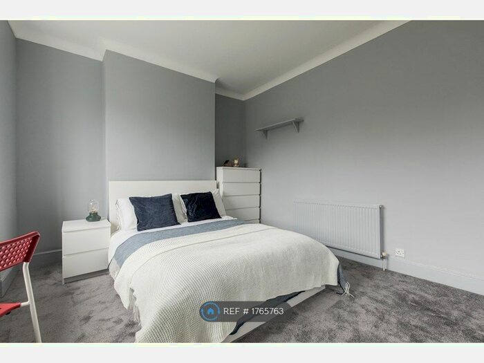 5 Bedroom Terraced House To Rent In Doggett Road, London, SE6