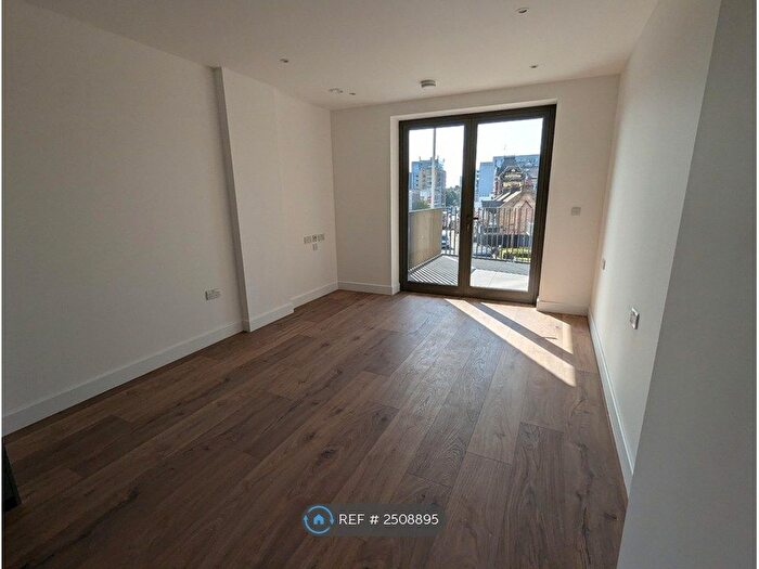 1 Bedroom Flat To Rent In Oto Tower, Ilford, IG3