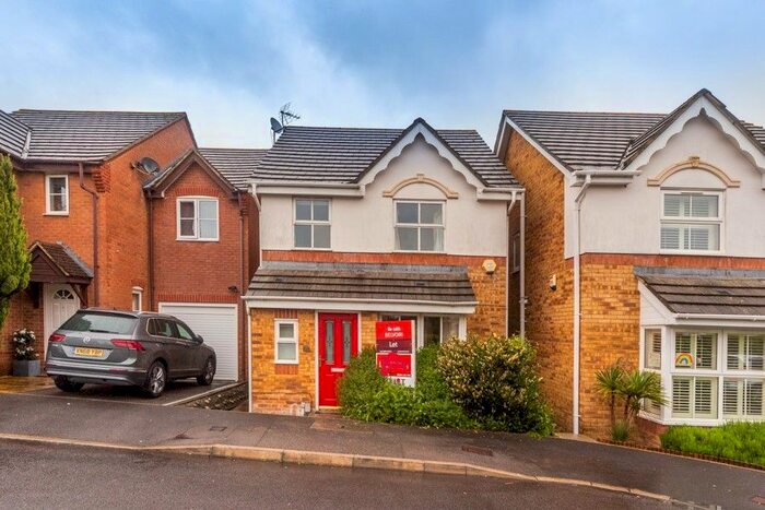 3 Bedroom Detached House To Rent In Cole Close, Saxon Fields, Andover, SP10