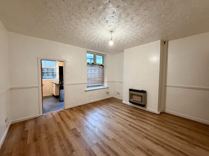 2 Bedroom House To Rent In Belfield Road, Accrington, BB5