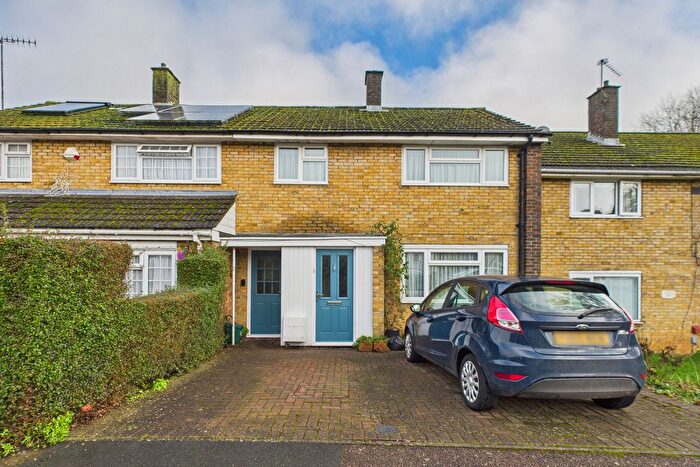 3 Bedroom Terraced House For Sale In Marlins Turn, Hemel Hempstead, HP1