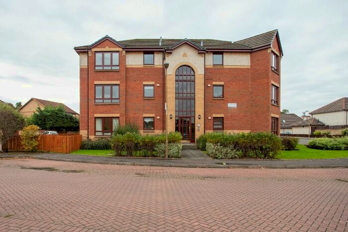 2 Bedroom Flat To Rent In Carnbee Crescent, Liberton, Edinburgh, EH16