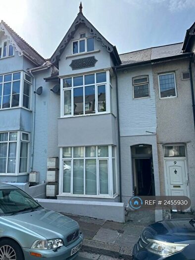 2 Bedroom Flat To Rent In Rochester Road, Plymouth, PL4