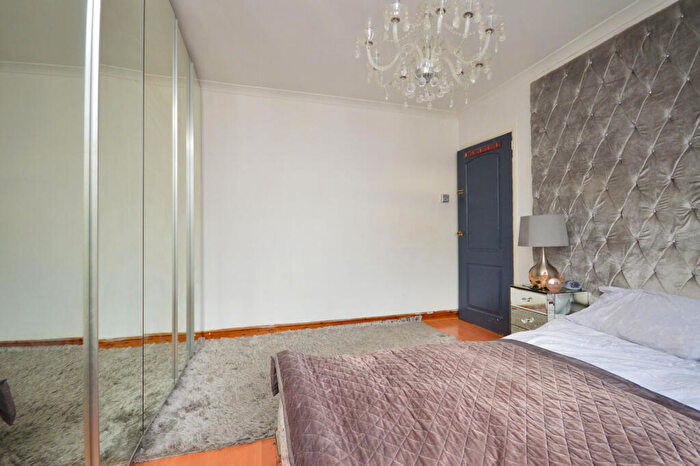 3 Bedroom Terraced House To Rent In Wilmington Gardens, Barking, IG11