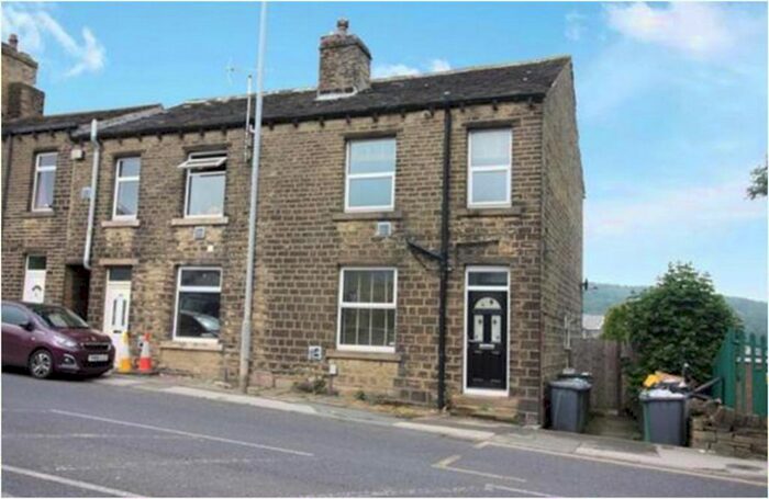1 Bedroom End Of Terrace House To Rent In Halifax Road, Birchencliffe, Huddersfield, HD3