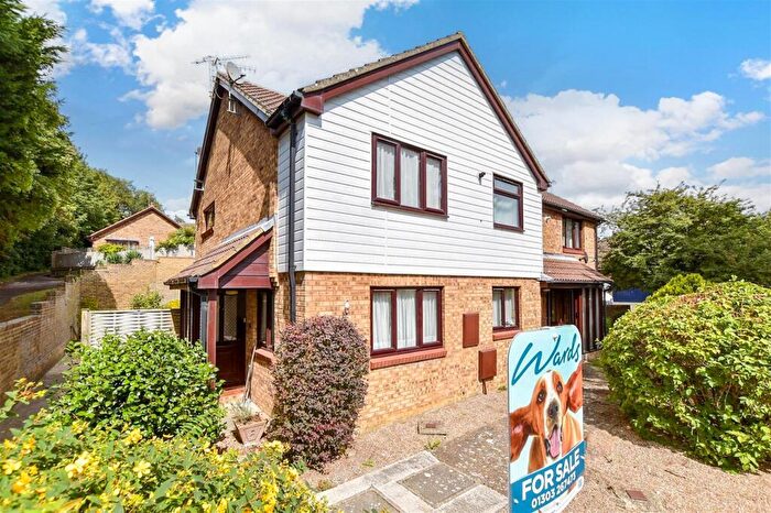1 Bedroom Terraced House For Sale In Turnpike Hill, Hythe, Kent, CT21