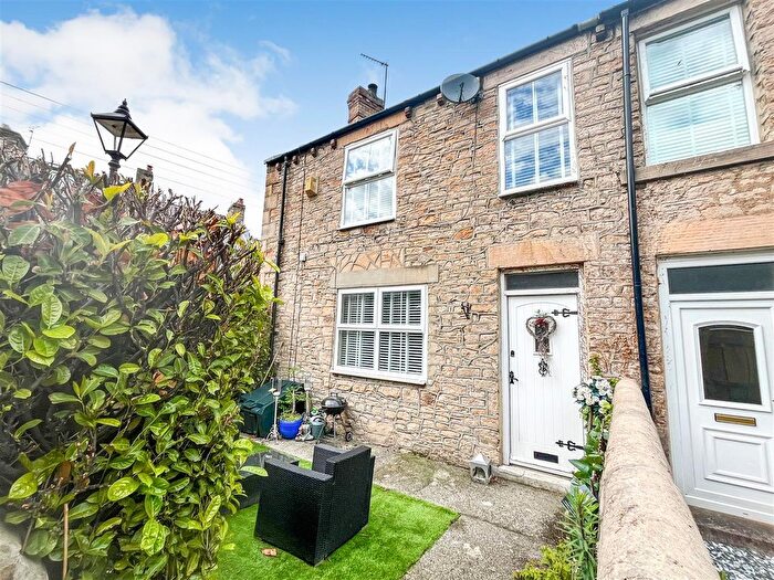 2 Bedroom End Terrace House For Sale In Chapel Avenue, Burnopfield, Newcastle Upon Tyne, NE16
