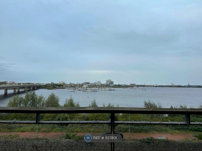 2 Bedroom Flat To Rent In Ferry Court, Cardiff, CF11