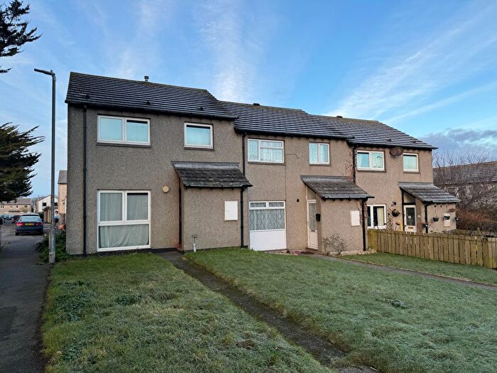 3 Bedroom Terraced House To Rent In Harveys Way, Hayle, TR27