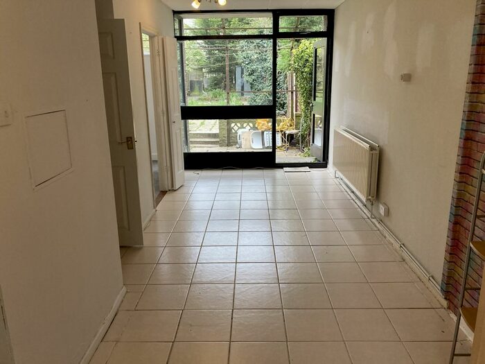 4 Bedroom Terraced House To Rent In Shooters Hill Road, Woolwich, London, SE18