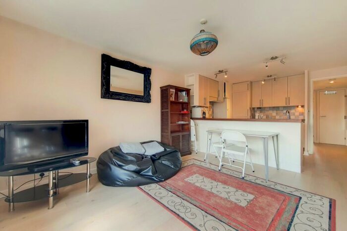 1 Bedroom Apartment To Rent In Lisson Grove, Marylebone, NW1