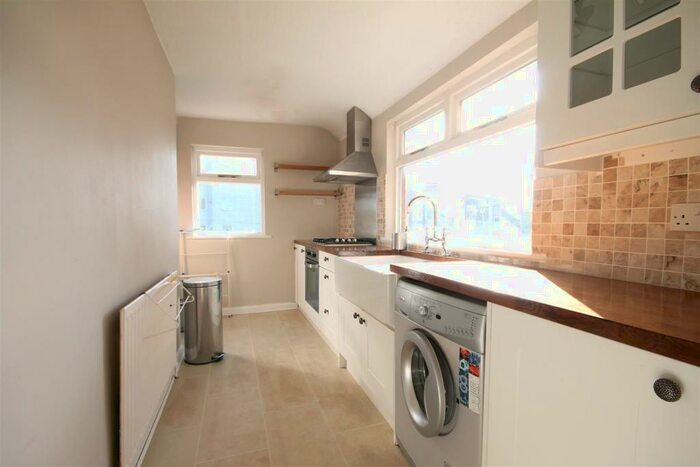 3 Bedroom Flat To Rent In Claremont Road, Spital Tongues, NE2