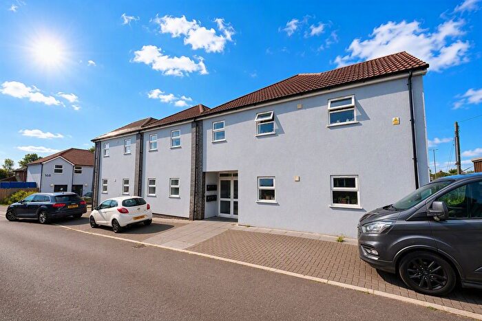3 Bedroom Flat To Rent In Gloucester Road, Bristol, BS34