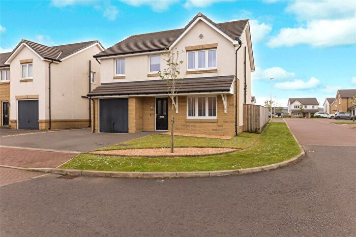 4 Bedroom Detached House For Sale In Horsleyhill, Benthall Farm, East Kilbride, South Lanarkshire, G75