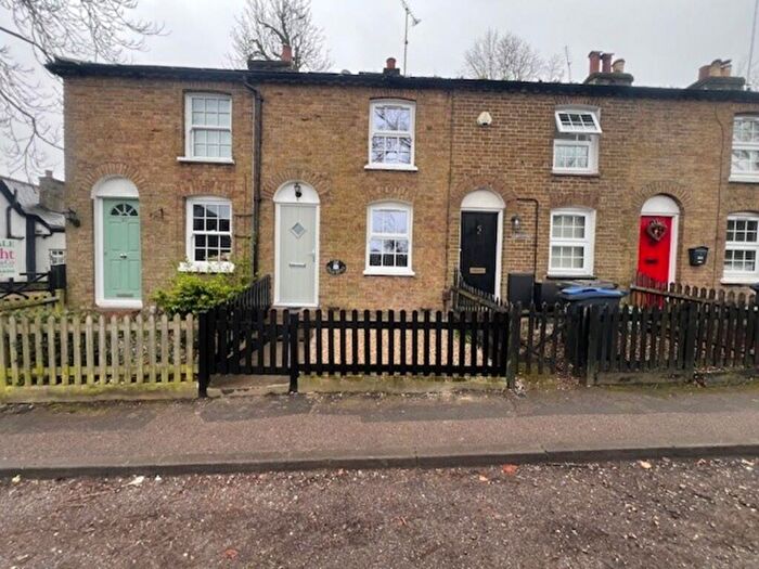 2 Bedroom Cottage To Rent In Station Road, Sawbridgeworth, CM21