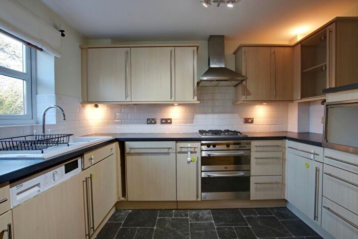 3 Bedroom End Of Terrace House For Sale In Knowle Avenue, Knowle Village, PO17