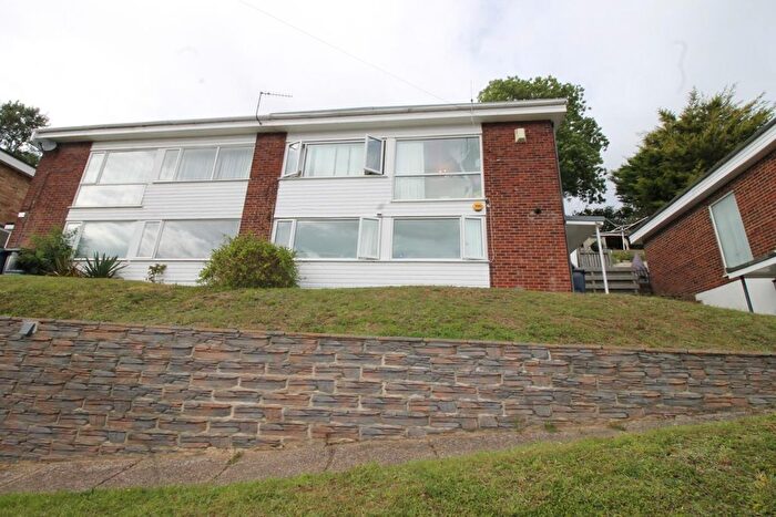 3 Bedroom Semi-Detached House To Rent In Combe Rise, High Wycombe, HP12