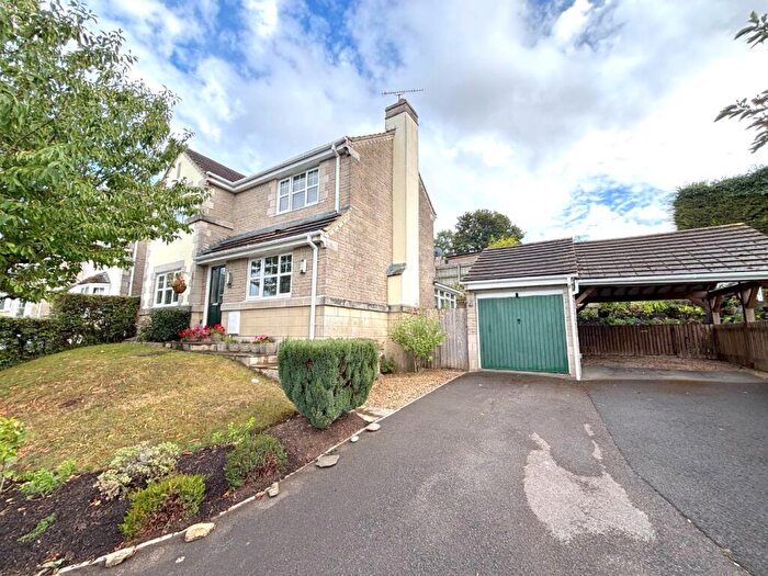 3 Bedroom Detached House For Sale In Maple Rise, Radstock, Bath, BA3