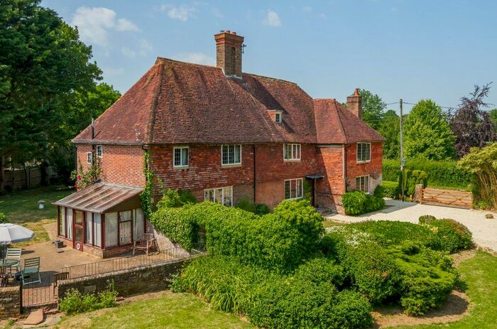 5 Bedroom Detached House For Sale In Vines Cross, Heathfield, TN21