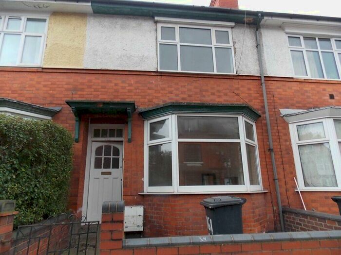 3 Bedroom House To Rent In Fosse Road South, Leicester, LE3