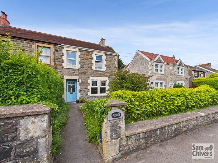 3 Bedroom Semi-Detached House For Sale In Manor Road, Writhlington, BA3