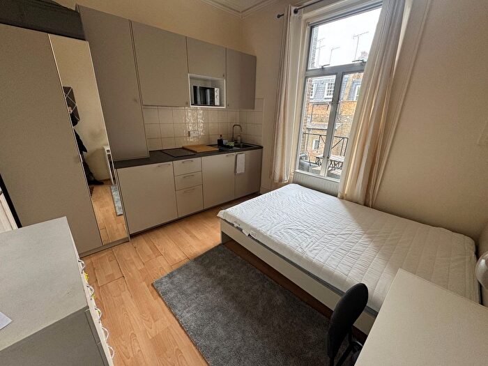 Studio To Rent In Belgrave Road, London, SW1V