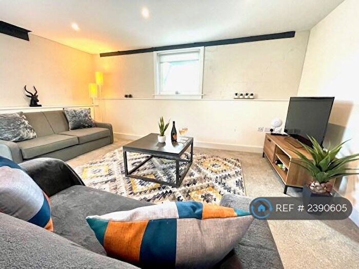 2 Bedroom Flat To Rent In Southmill Road, Bishop's Stortford, CM23