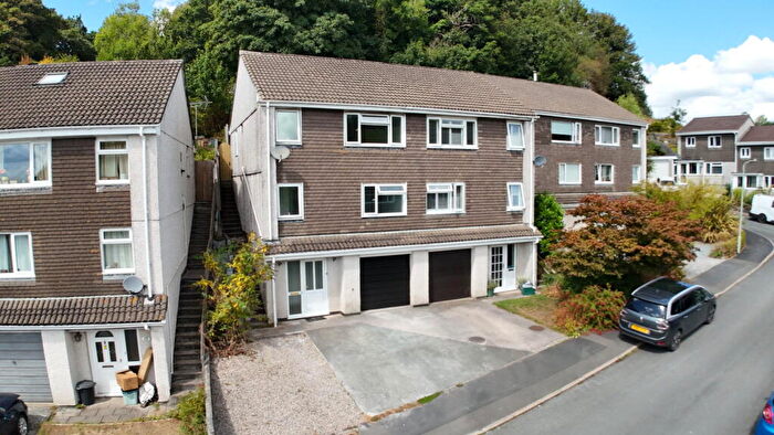 3 Bedroom Semi Detached House For Sale In Buddle Close, Tavistock, PL19