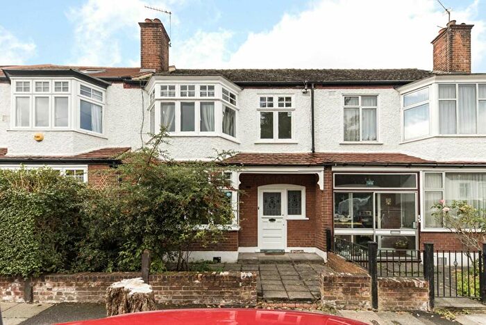 4 Bedroom Terraced House To Rent In Queensville Road, Balham, SW12