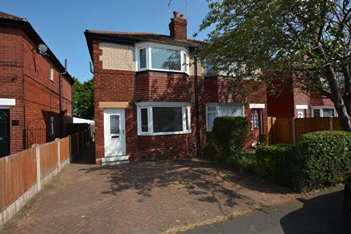 2 Bedroom Semi Detached House To Rent In Bridge Grove, Doncaster, DN5
