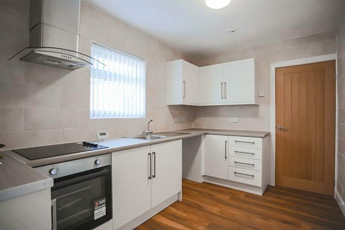 2 Bedroom Flat To Rent In Higher Market Street, Farnworth, BL4