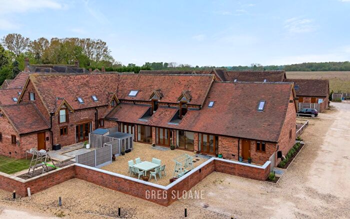5 Bedroom Barn Conversion For Sale In Lubstree Park, Humber Lane, Telford, TF2