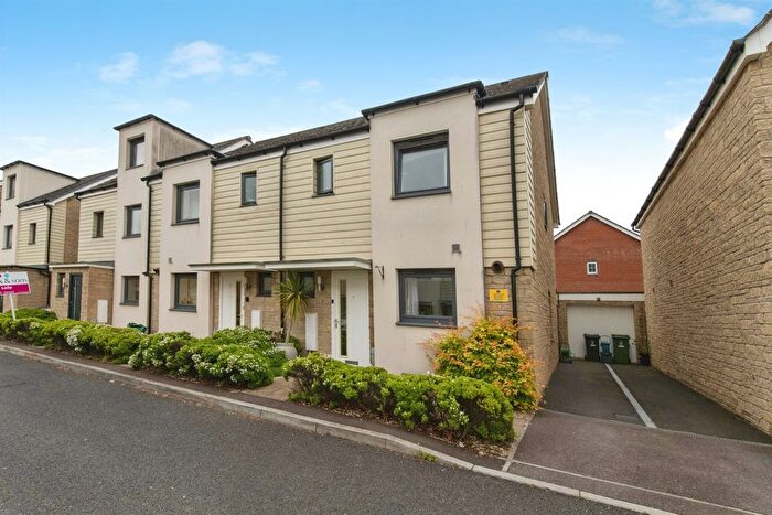 3 Bedroom End Terrace House For Sale In Petre Street, Axminster, EX13