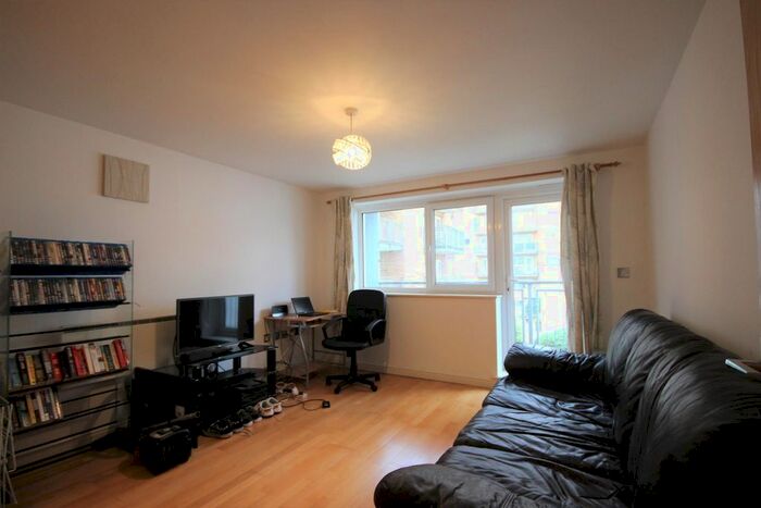 1 Bedroom Flat To Rent In Broadway, London, W13