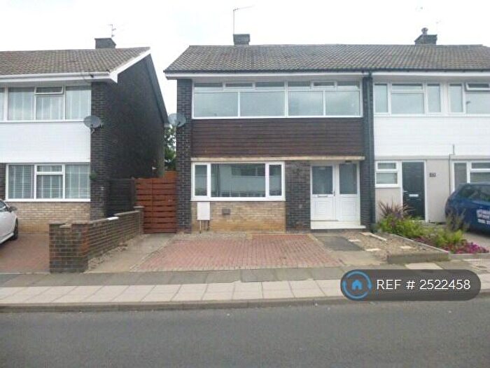 3 Bedroom Semi-Detached House To Rent In Bek Road, Durham, DH1
